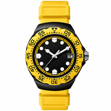 Relógio esportivo com pulseira de borracha amarela