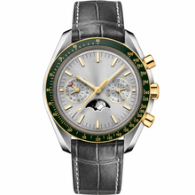 Relógio cronógrafo com mostrador prateado, 44 mm