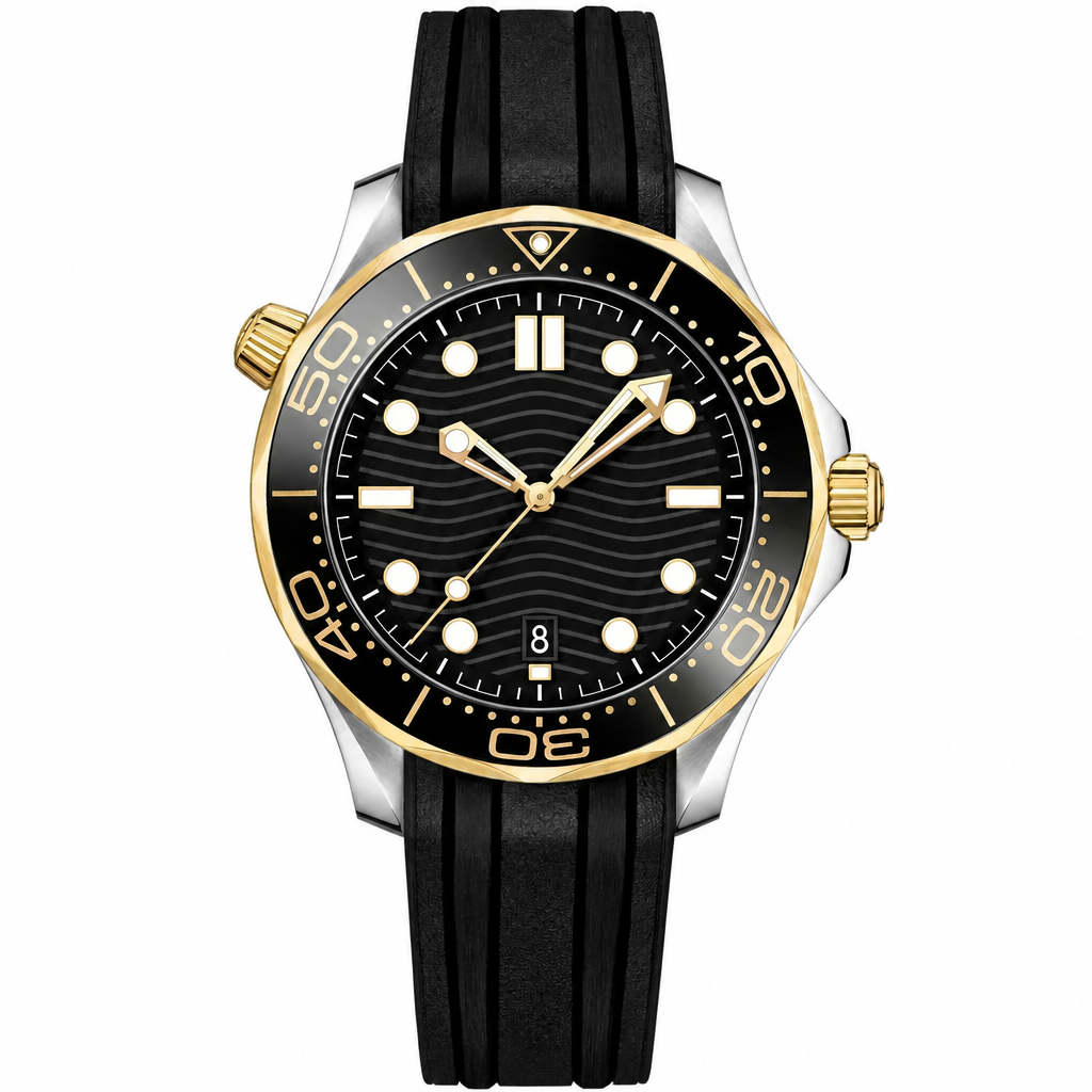 Two-tone diver watch with black dial and black rubber strap 42mm.