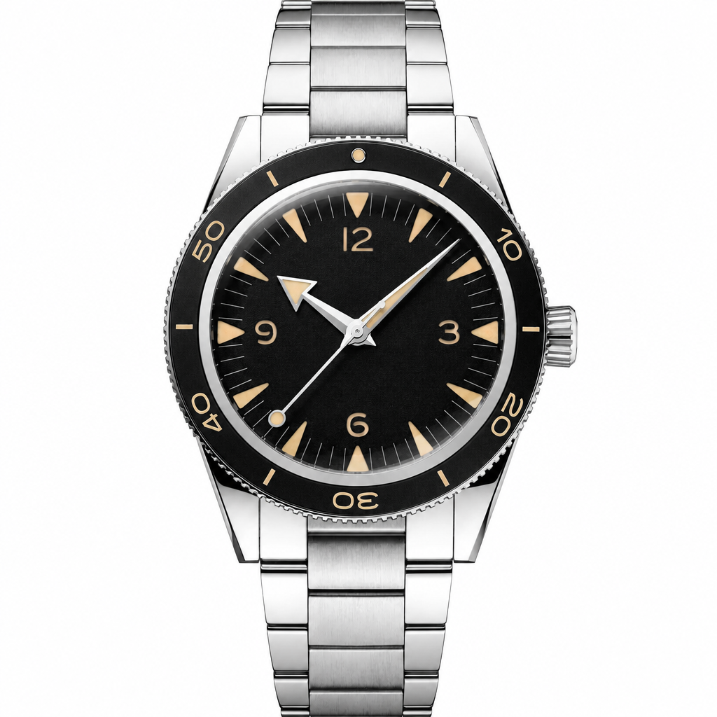 Classic watch with black dial and bezel, stainless steel case and bracelet, 41mm size