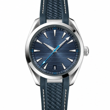 Relógio azul esportivo de 41 mm