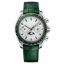 Relógio cronógrafo com mostrador prateado, 44 mm