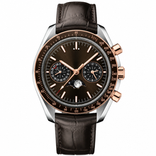 Relógio com pulseira de couro e mostrador marrom, 44 mm