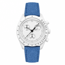 Relógio casual com pulseira de camurça azul
